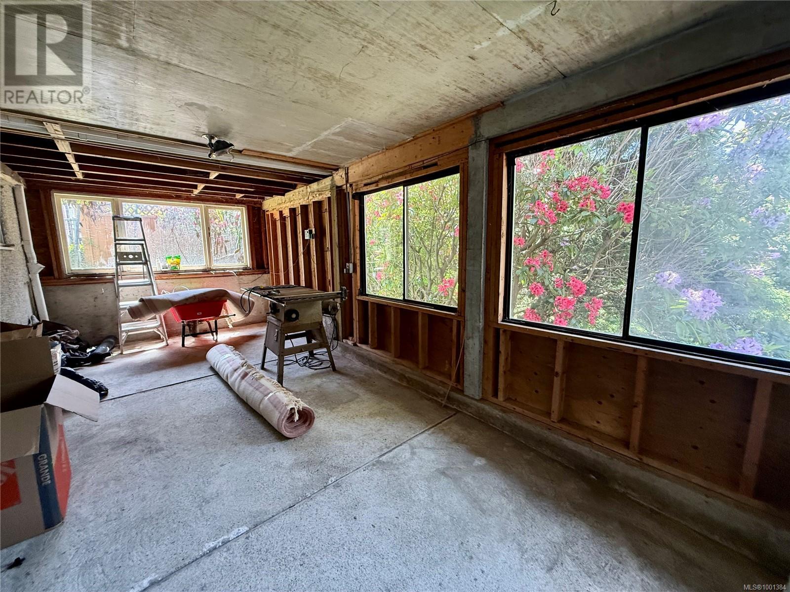 4320 Cedar Hill Rd, Saanich, British Columbia  V8N 3C5 - Photo 28 - 1001384