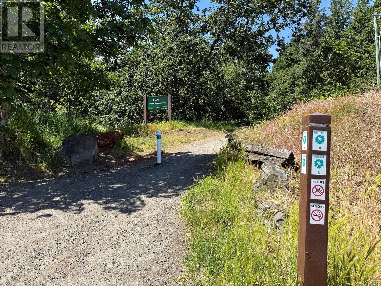 4320 Cedar Hill Rd, Saanich, British Columbia  V8N 3C5 - Photo 33 - 1001384
