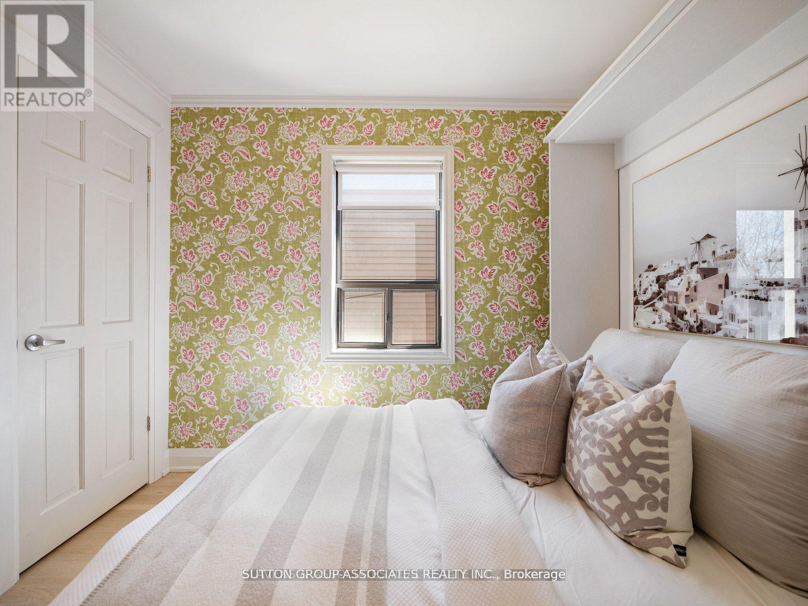 Entire - 479 Clinton Street, Toronto, Ontario  M6G 2Z3 - Photo 26 - C12160221