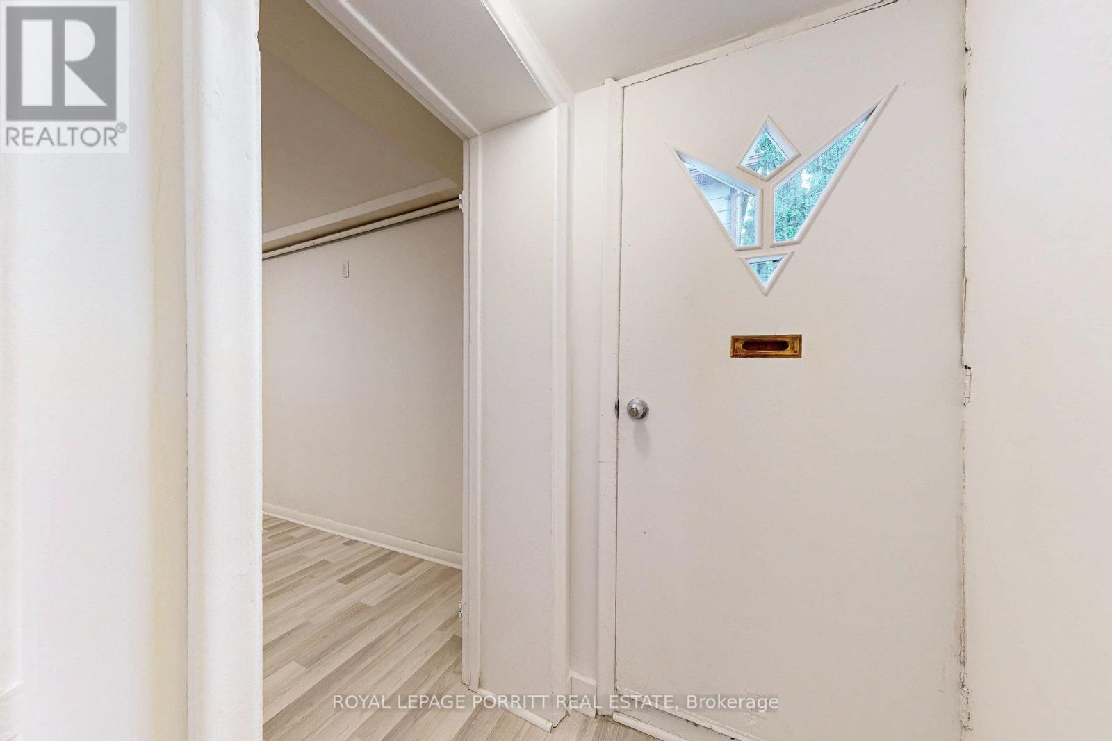 126a Sixteenth Street, Toronto, Ontario  M8V 3K1 - Photo 35 - W12160134