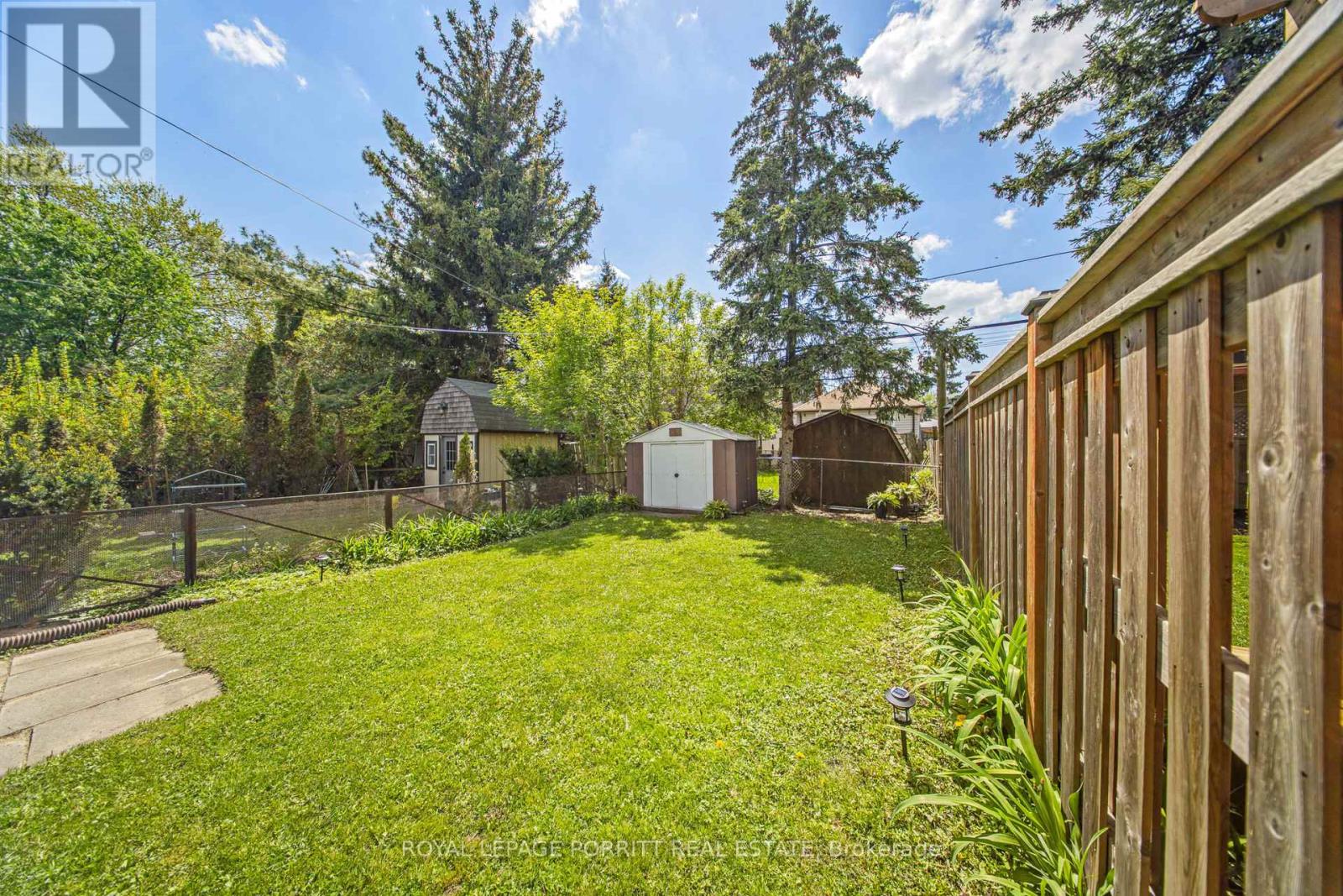 126a Sixteenth Street, Toronto, Ontario  M8V 3K1 - Photo 37 - W12160134