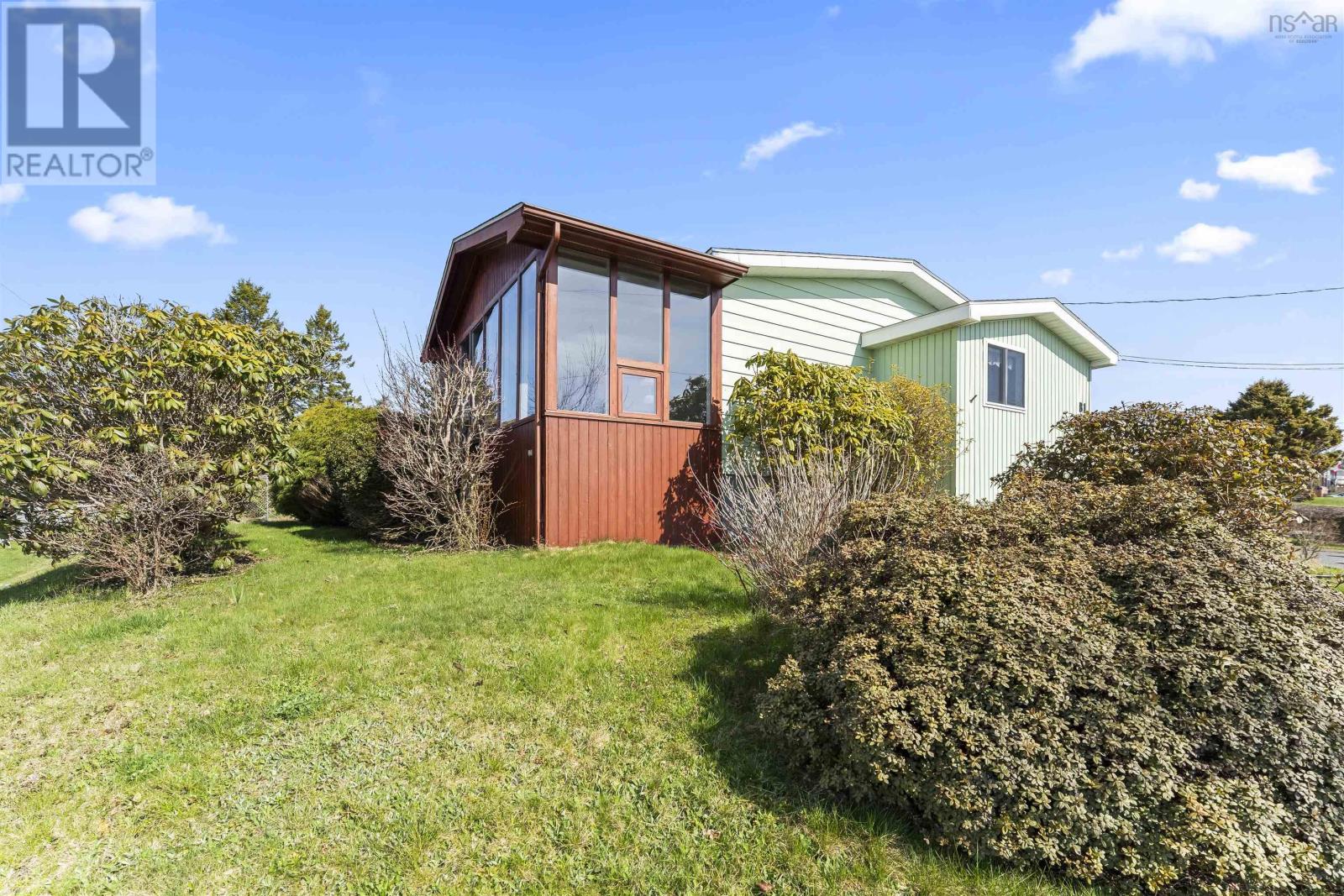 Property at 81 Oceanlea Drive image 1