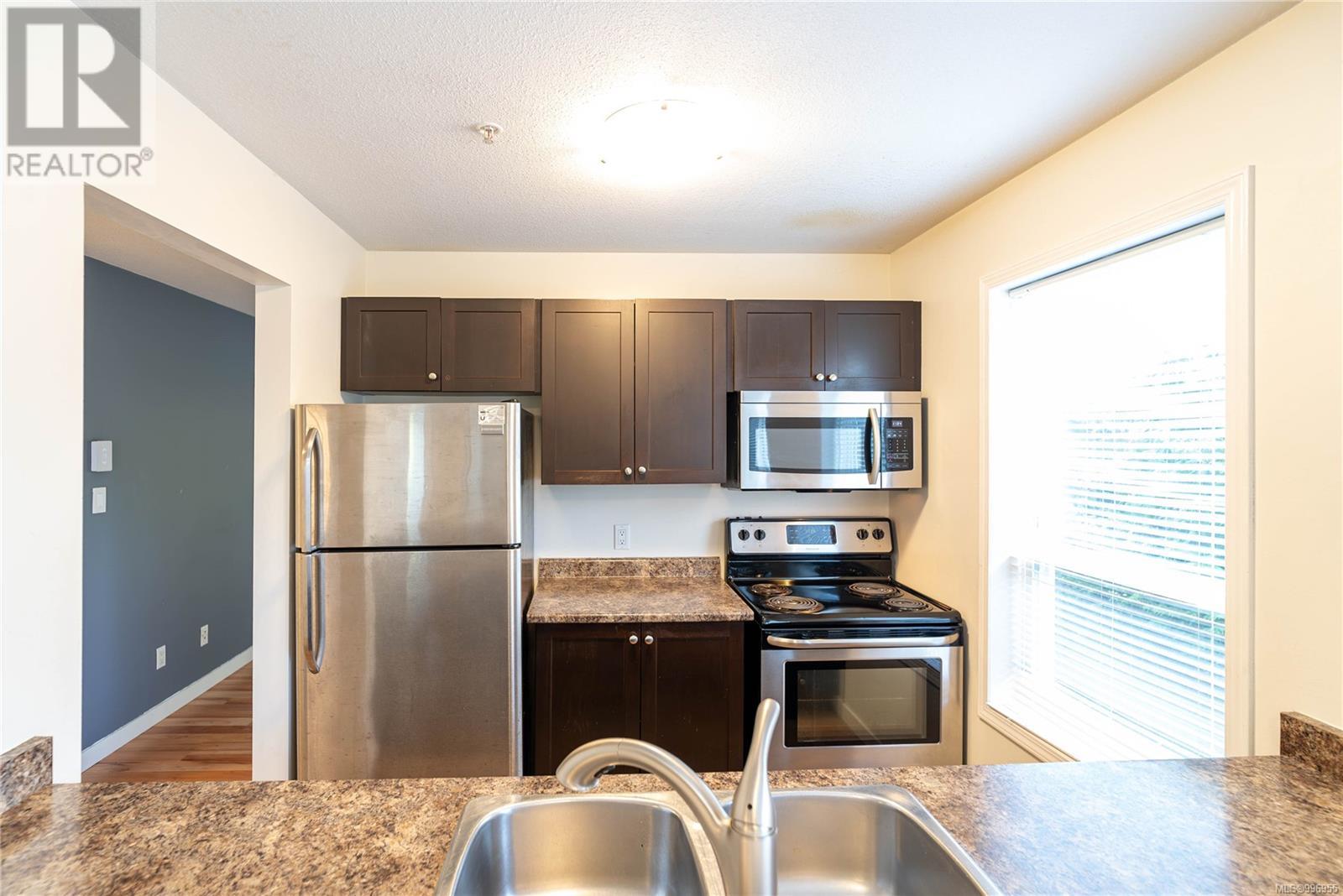 Property at 103 690 Third St image 3