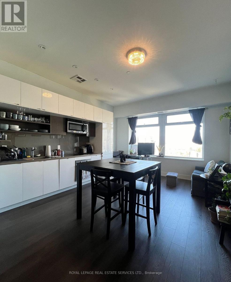 1203 - 111 St Clair Avenue W, Toronto, Ontario  M4V 1N5 - Photo 3 - C12136910