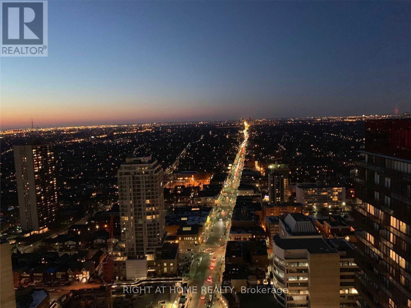 3407 - 8 EGLINTON AVENUE E, Toronto, Ontario