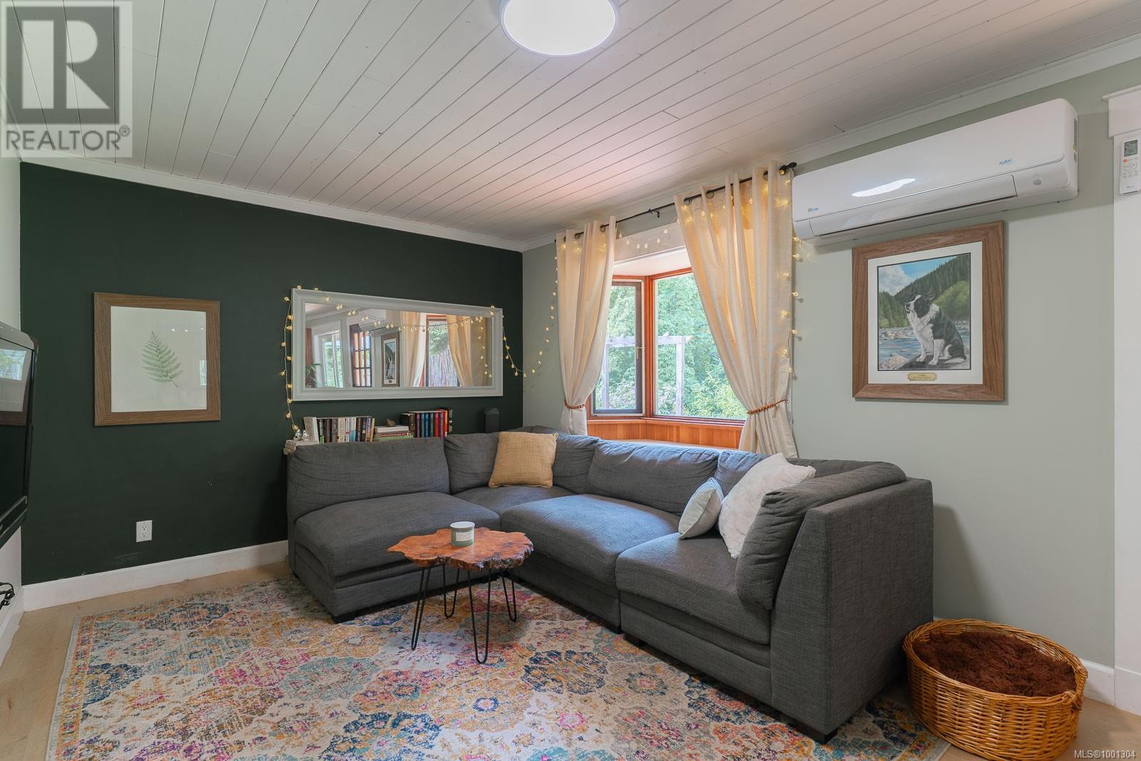 Property at 1588 Rugg Rd image 2