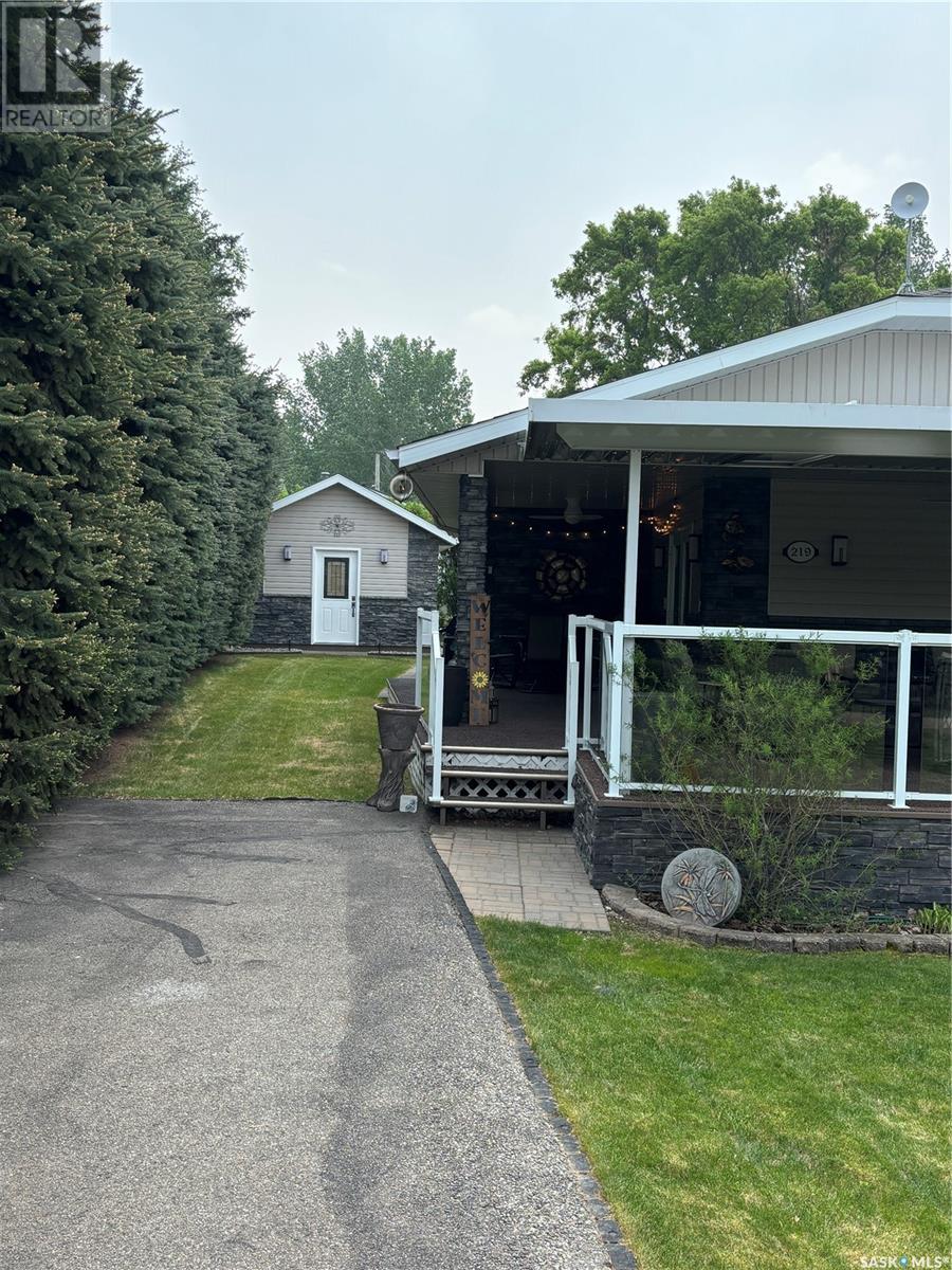 219 Sovereign Crescent, Coteau Beach, Saskatchewan  S0L 0G0 - Photo 5 - SK007804