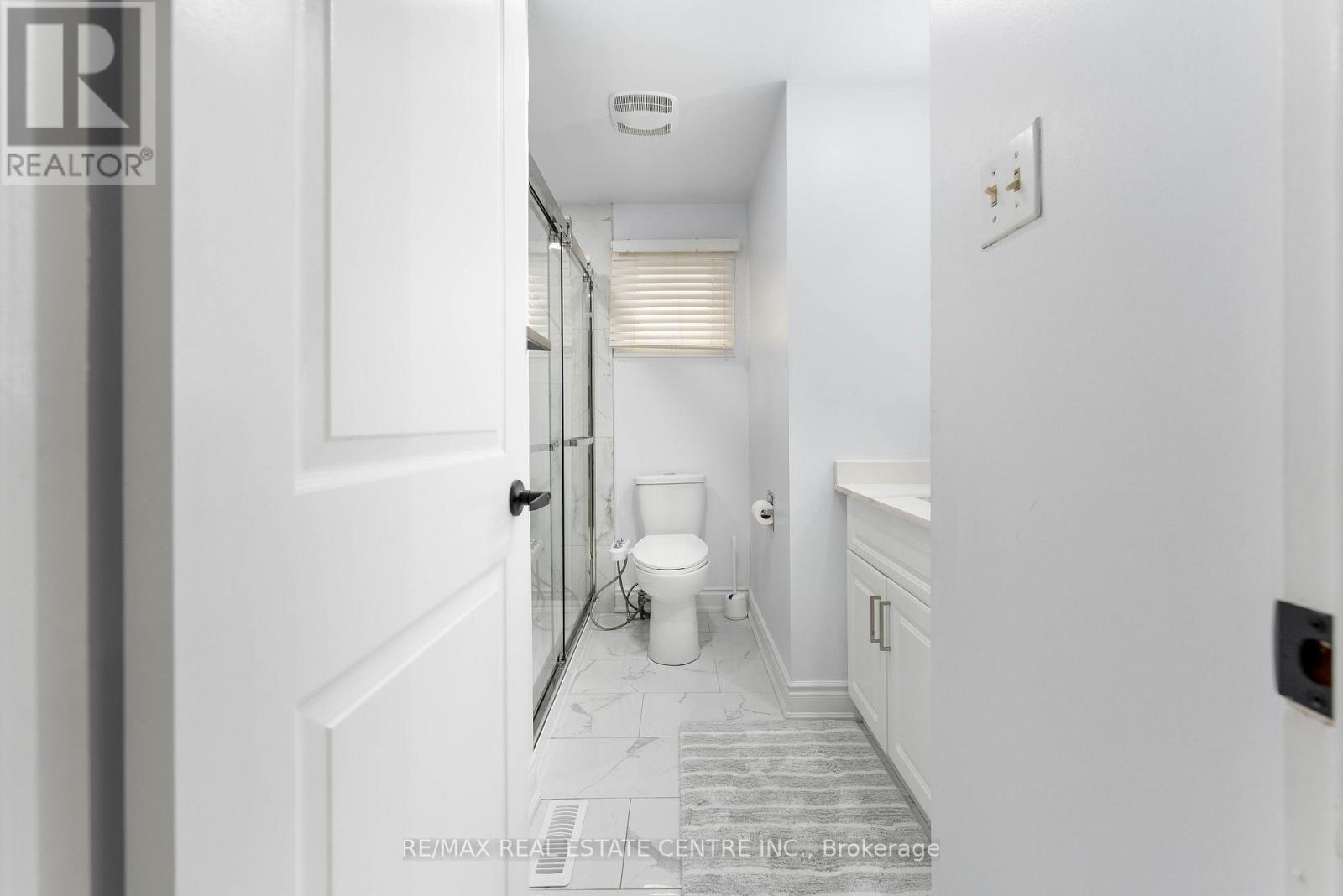 44 Abelard Avenue, Brampton, Ontario  L6Y 2K8 - Photo 22 - W12186679