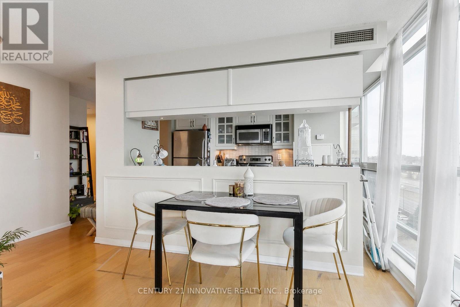 1005 - 185 Legion Road N, Toronto, Ontario  M8Y 0A1 - Photo 21 - W12186705