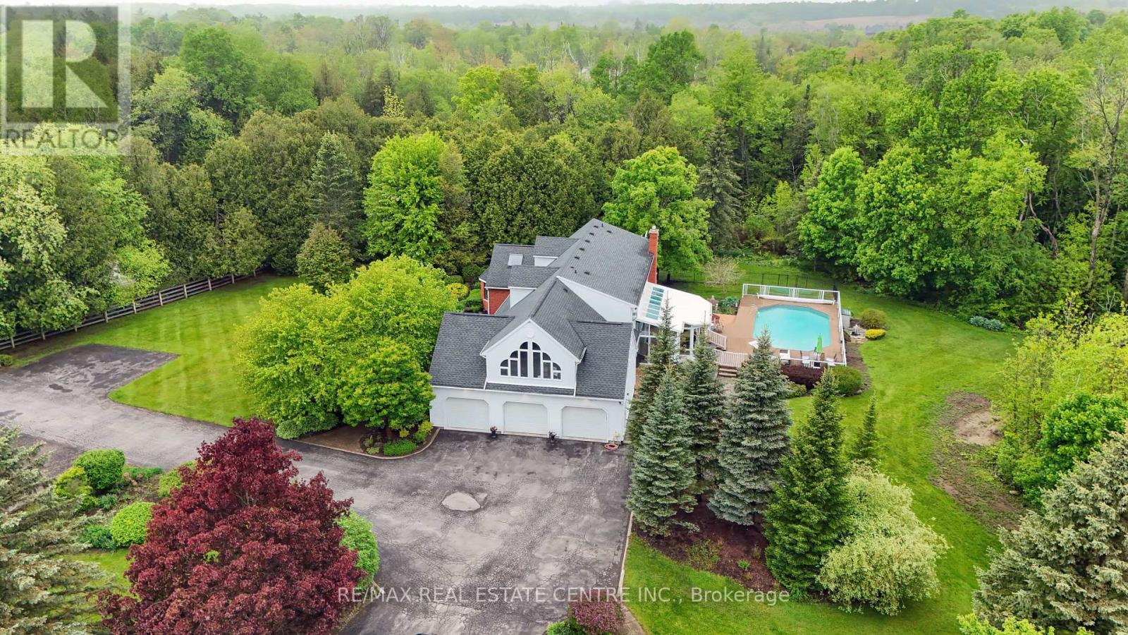 Property at 4477 VICTORIA ROAD S image 4