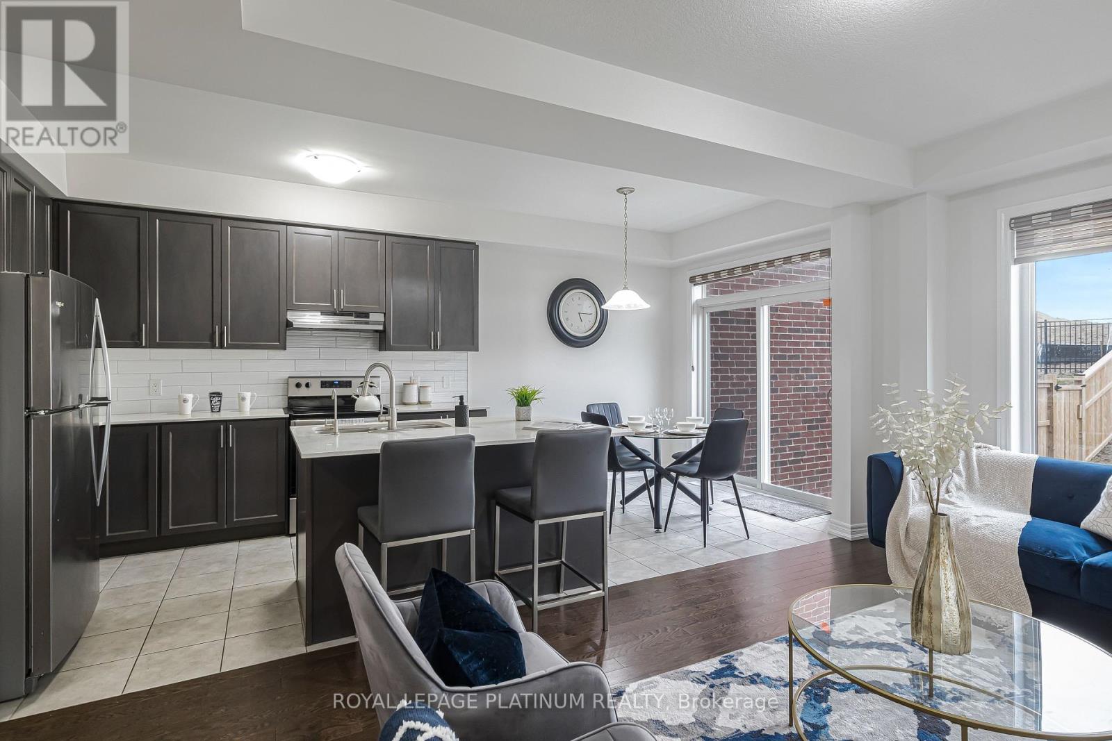 96 Reistwood Drive, Kitchener, Ontario  N2R 0N8 - Photo 8 - X12186682