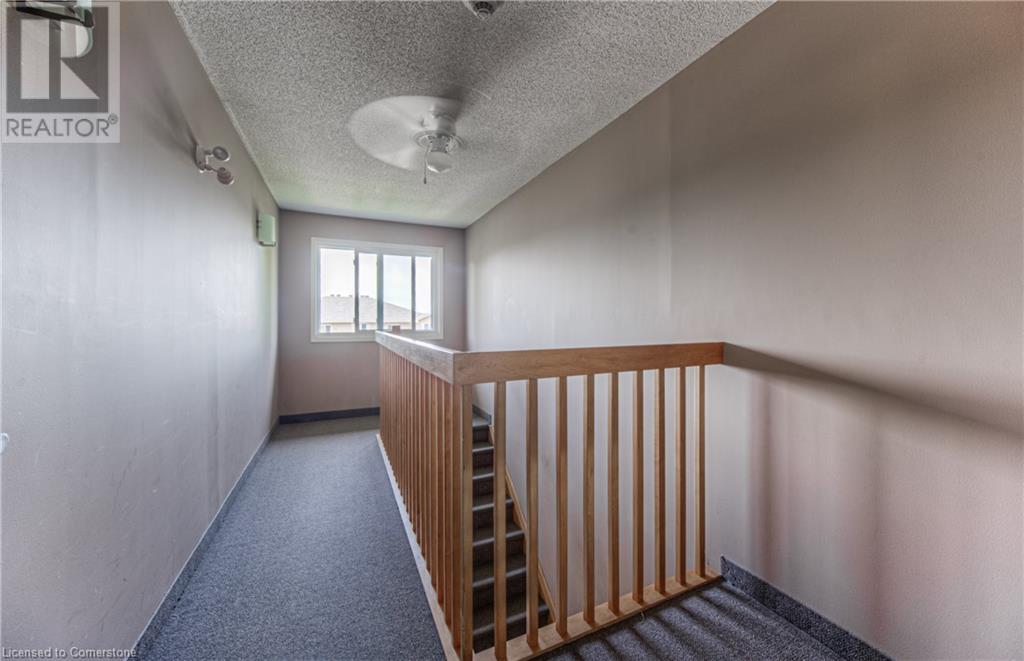 331 Northlake Drive Unit# 9, Waterloo, Ontario  N2V 1Z1 - Photo 33 - 40728926