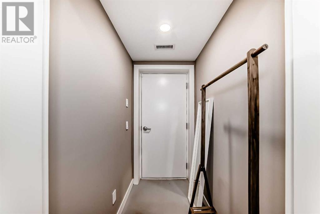 4084 Kovitz Lane Nw, Calgary, Alberta  T3B 6H3 - Photo 31 - A2221853