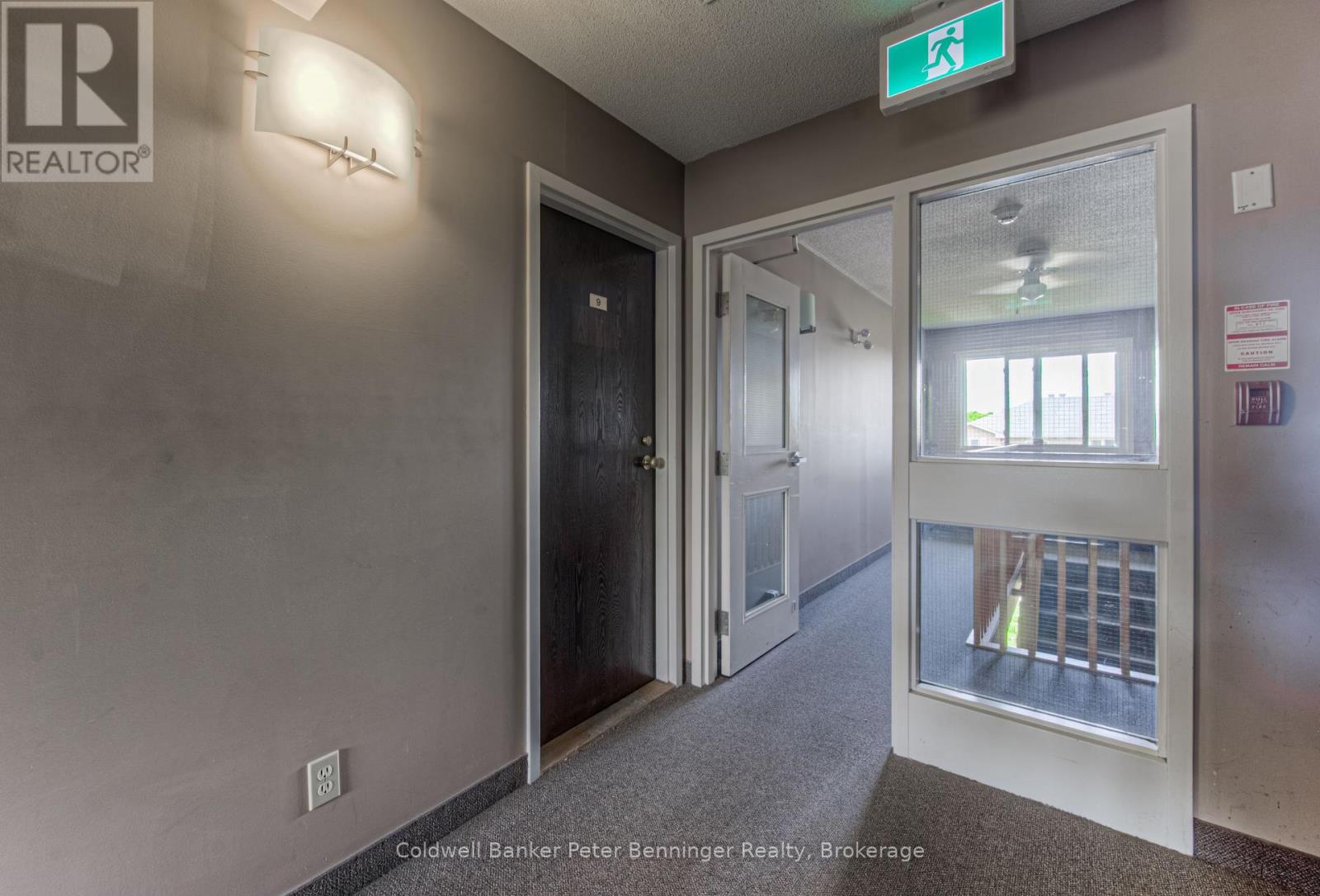 Unit 9 - 331 Northlake Drive, Waterloo, Ontario  N2V 1Z1 - Photo 33 - X12186644