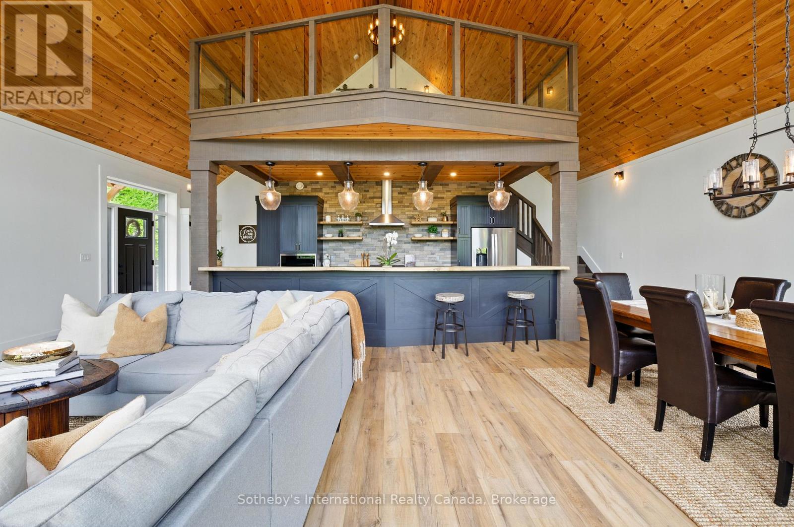 1241 Northshore Road, Muskoka Lakes, Ontario P0B 1M0 - Photo 11 - X12186709
