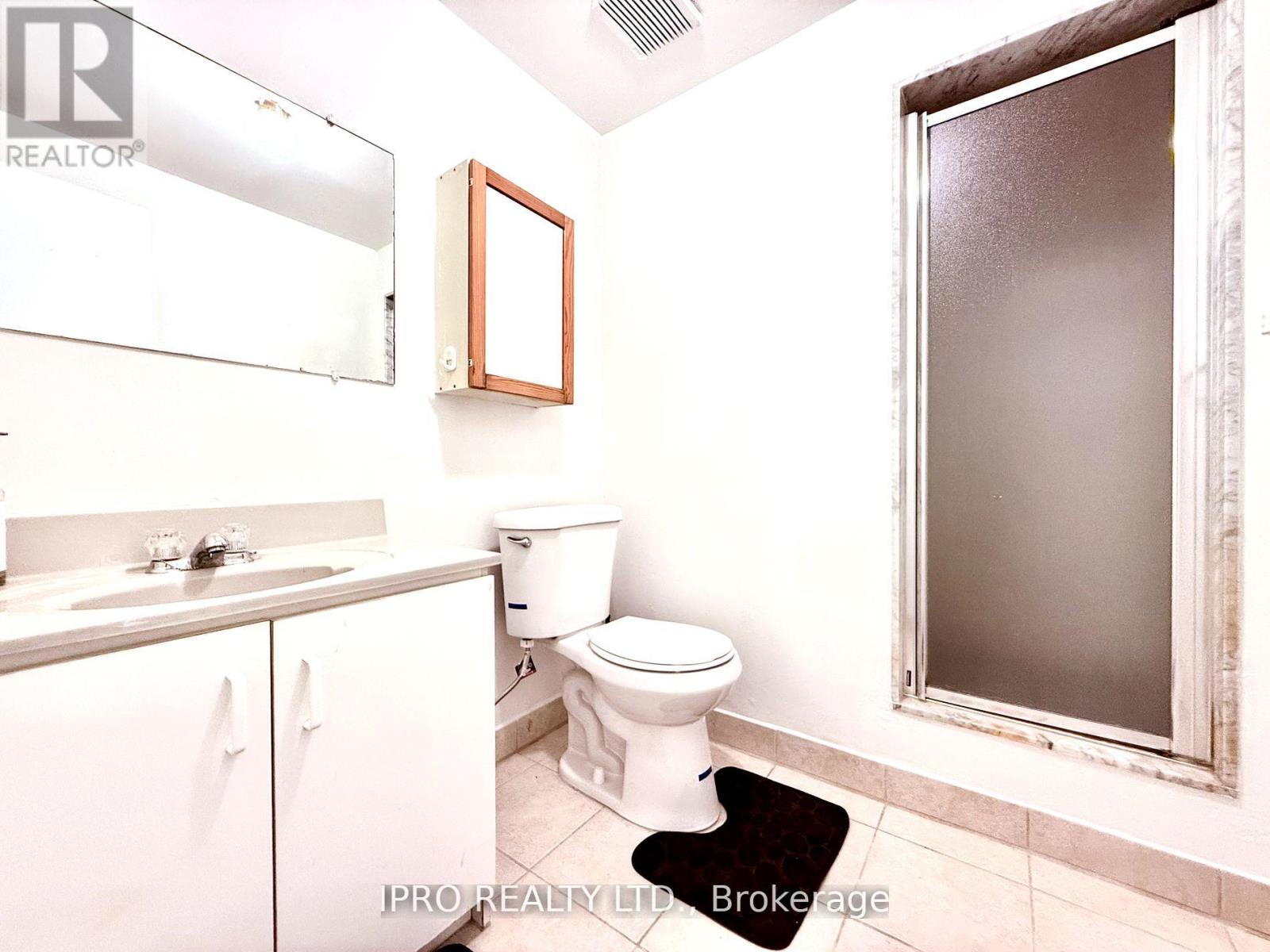 Room 2 - 33 Yatesbury Road, Toronto, Ontario  M2H 1G1 - Photo 11 - C12186720