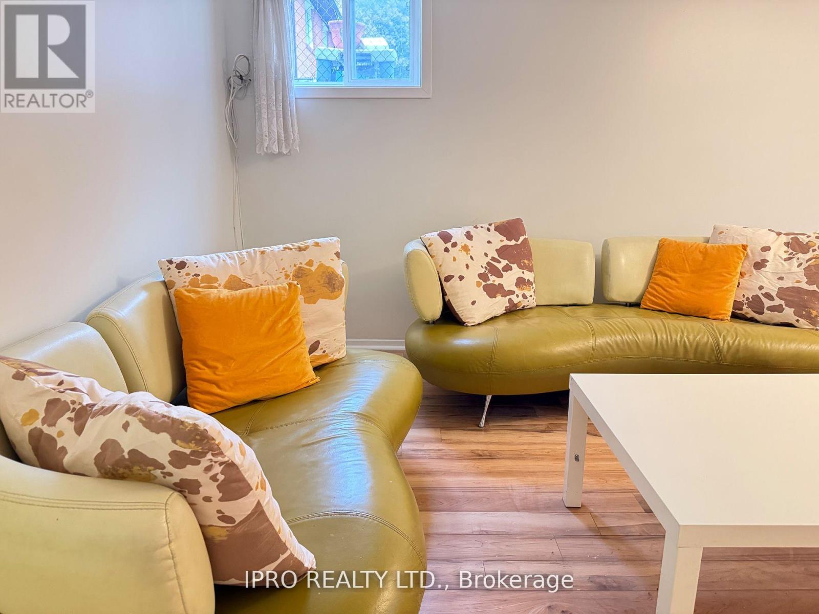 Room 2 - 33 Yatesbury Road, Toronto, Ontario  M2H 1G1 - Photo 5 - C12186720