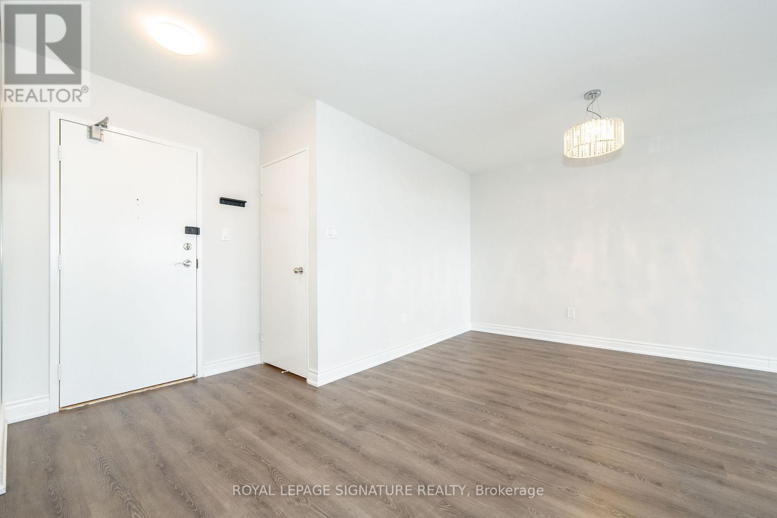 1802 - 3151 Bridletowne Circle, Toronto, Ontario  M1W 2T1 - Photo 8 - E12184374