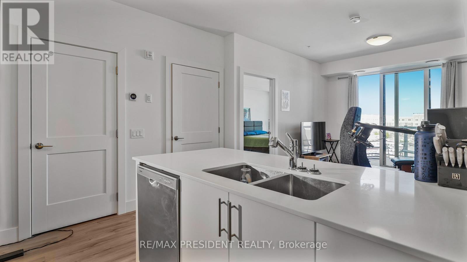 403 - 4 Kimberly Lane N, Collingwood, Ontario  L9Y 5B4 - Photo 21 - S12155285