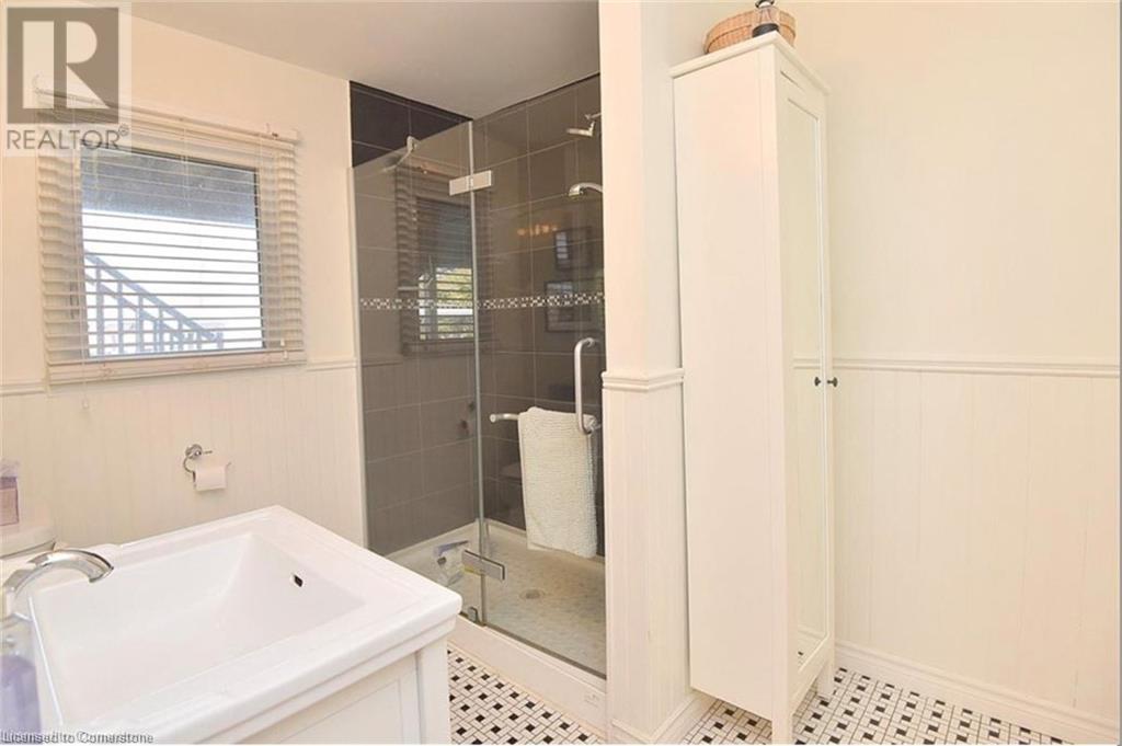 645 Beach Boulevard Unit# Main Floor, Hamilton, Ontario  L8H 6X8 - Photo 18 - 40735899