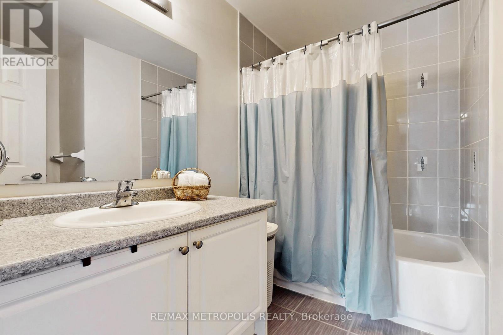 178 Angus Drive, Ajax (Central), Ontario  L1S 5E1 - Photo 33 - E12186729