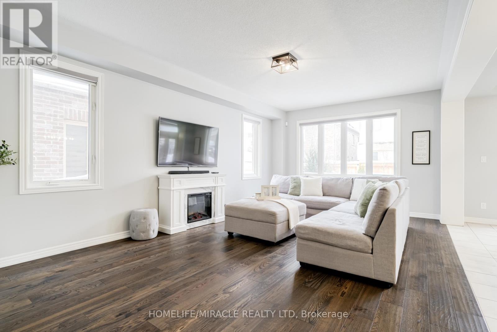 36 Hoard Avenue N, New Tecumseth, Ontario  L9R 0M3 - Photo 13 - N12186735