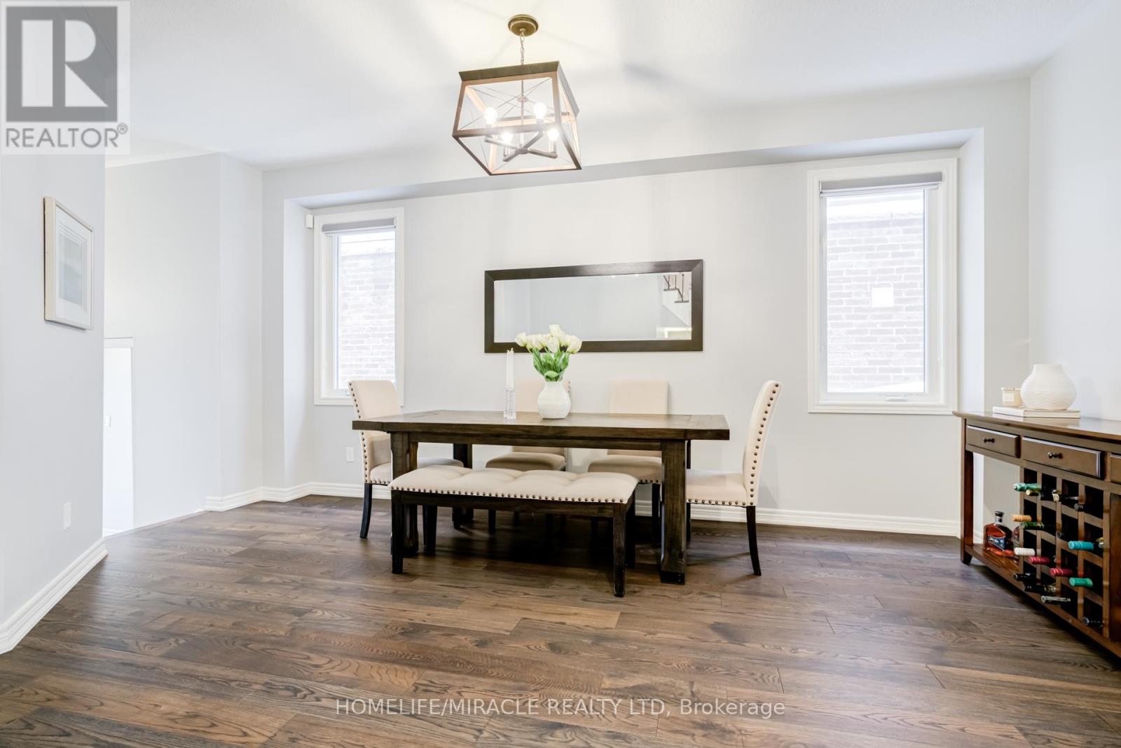 36 Hoard Avenue N, New Tecumseth, Ontario  L9R 0M3 - Photo 6 - N12186735