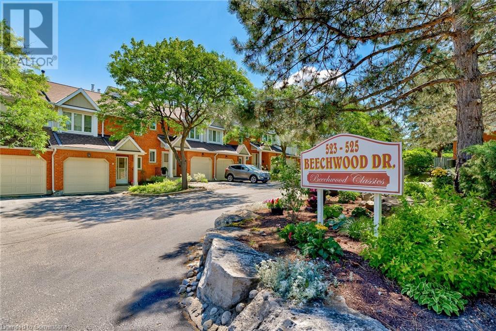 Property at 523 BEECHWOOD Drive Unit# 4 image 4