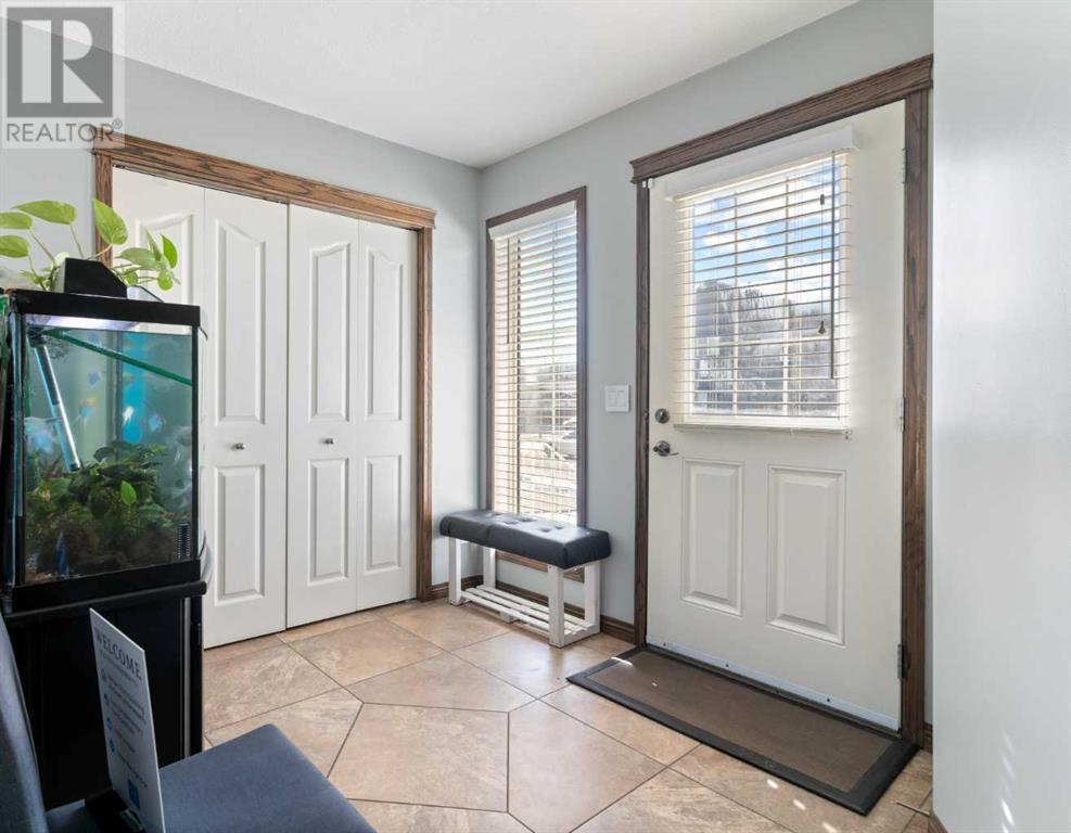42 Saddleland Crescent Ne, Calgary, Alberta  T3J 5K5 - Photo 5 - A2214012