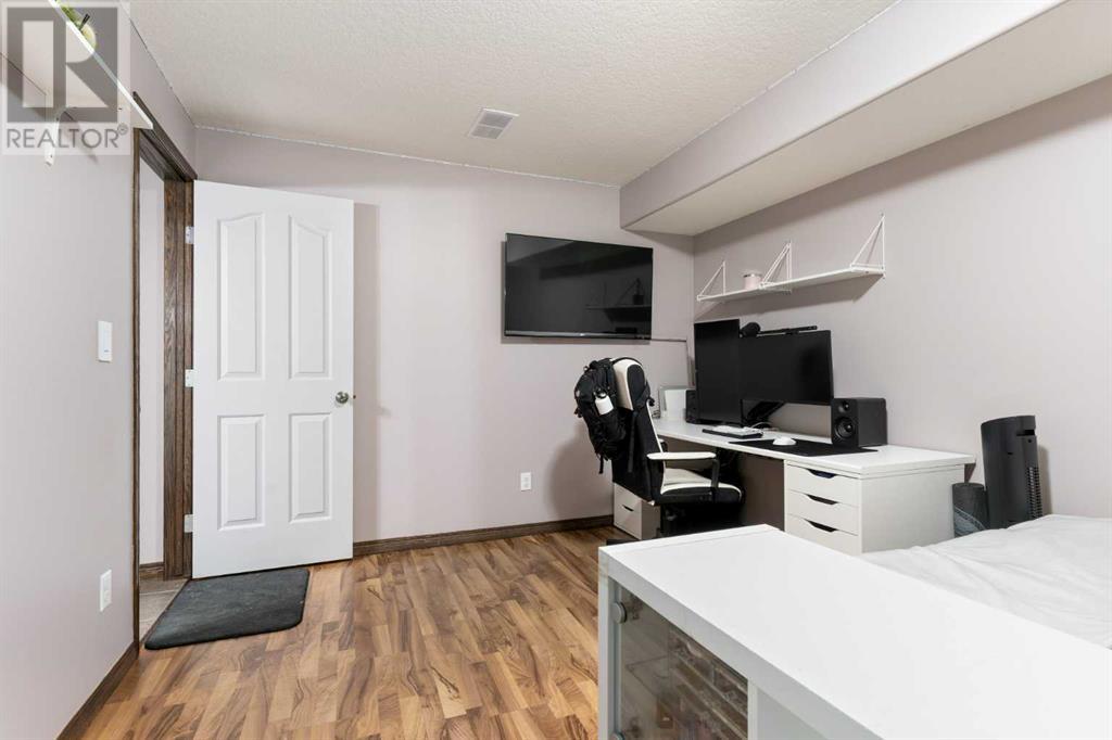 42 Saddleland Crescent Ne, Calgary, Alberta  T3J 5K5 - Photo 39 - A2214012