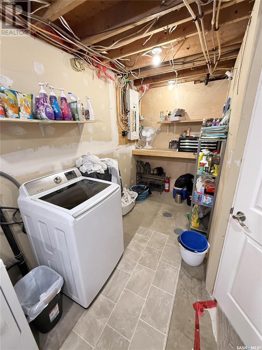 303 Heward Street, Griffin, Saskatchewan  S0C 1G0 - Photo 36 - SK007842