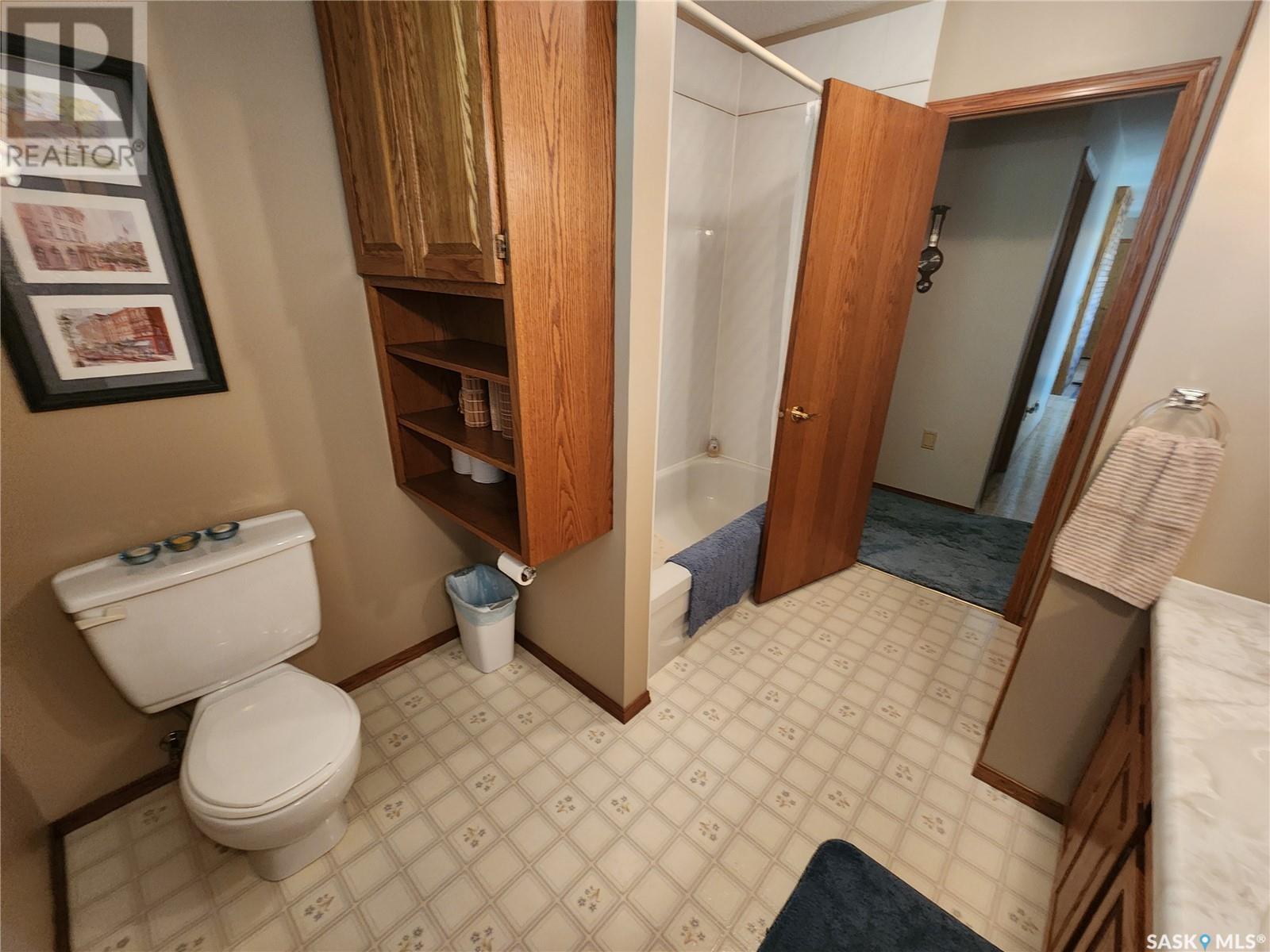 714 Railway Avenue, Bienfait, Saskatchewan  S0C 0M0 - Photo 26 - SK007793