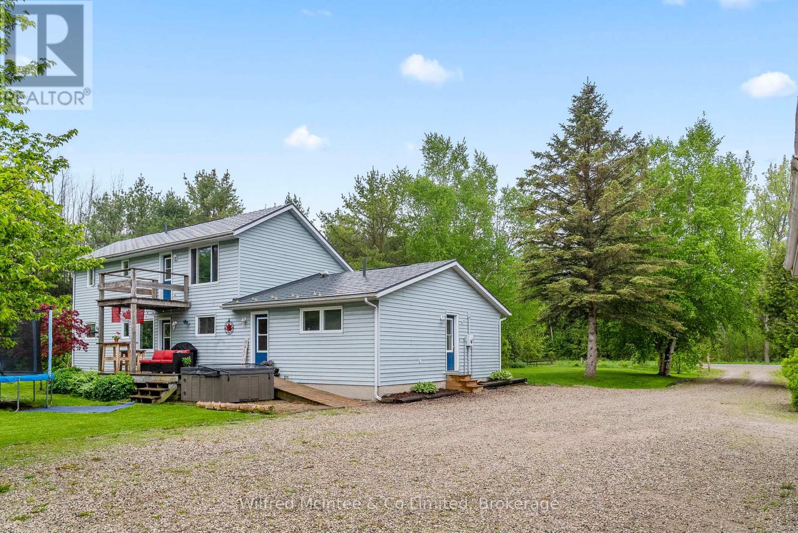 1716 Concession 10 Concession, Kincardine, Ontario  N0H 2C5 - Photo 40 - X12185609