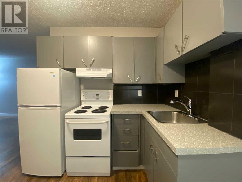 1815 16a Street Sw, Calgary, Alberta  T2T 4E2 - Photo 5 - A2220460