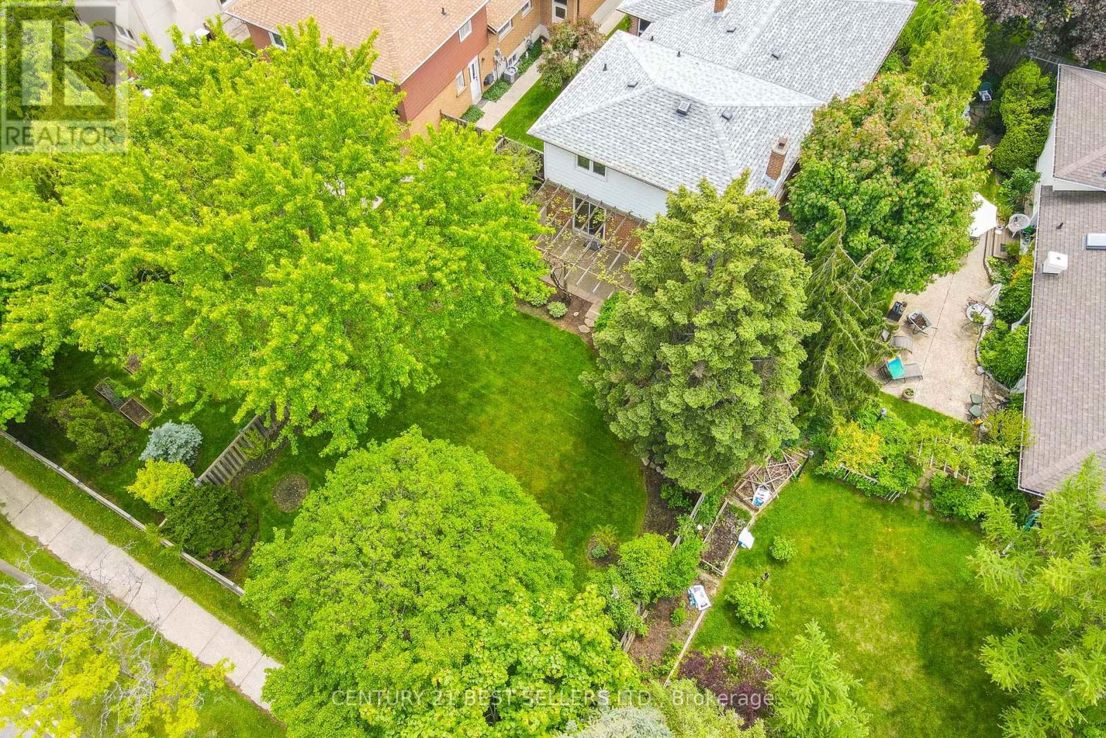 3403 Juanita Court S, Mississauga (Mississauga Valleys), Ontario  L5A 3J5 - Photo 49 - W12186701