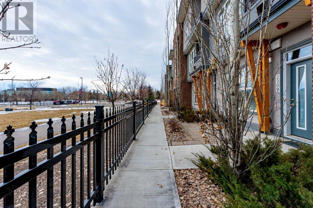 Property at 2309, 95 Burma Star Road SW image 5