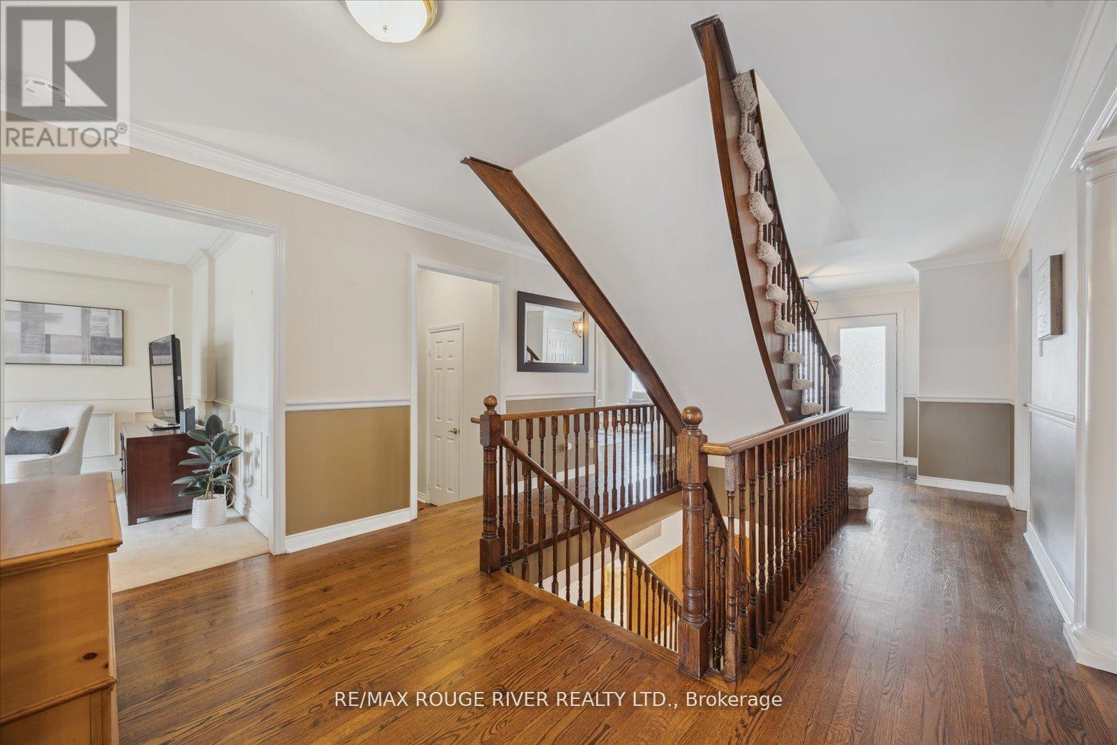 921 Duncannon Drive, Pickering, Ontario  L1X 2M4 - Photo 7 - E12186774