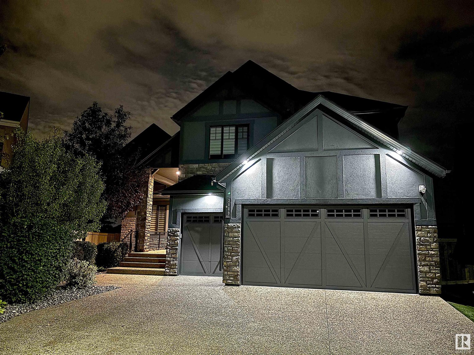 3009 Keswick Wy Sw, Edmonton, Alberta  T6W 2P7 - Photo 2 - E4439002