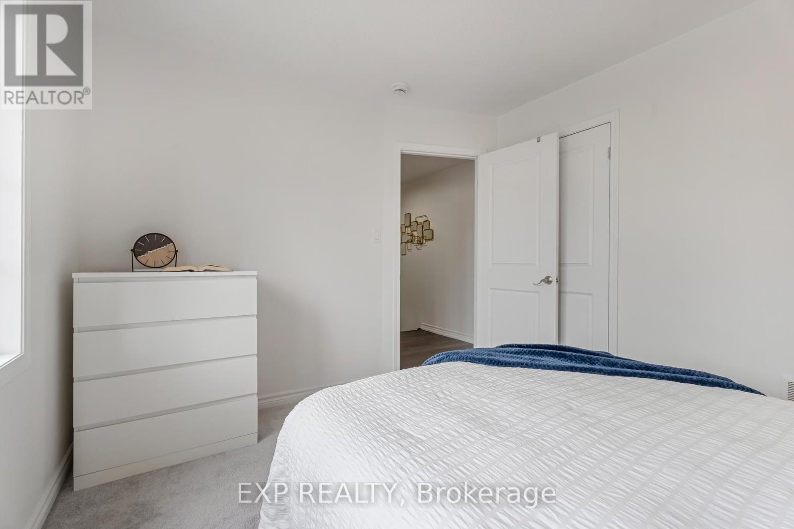 120 Kaitting Trail, Oakville, Ontario  L6M 5K8 - Photo 18 - W12186740