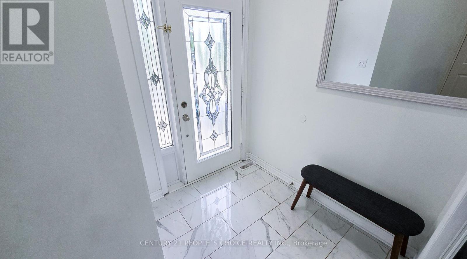 42 Deepcoral Court W, Brampton, Ontario  L6V 4P7 - Photo 4 - W12186742