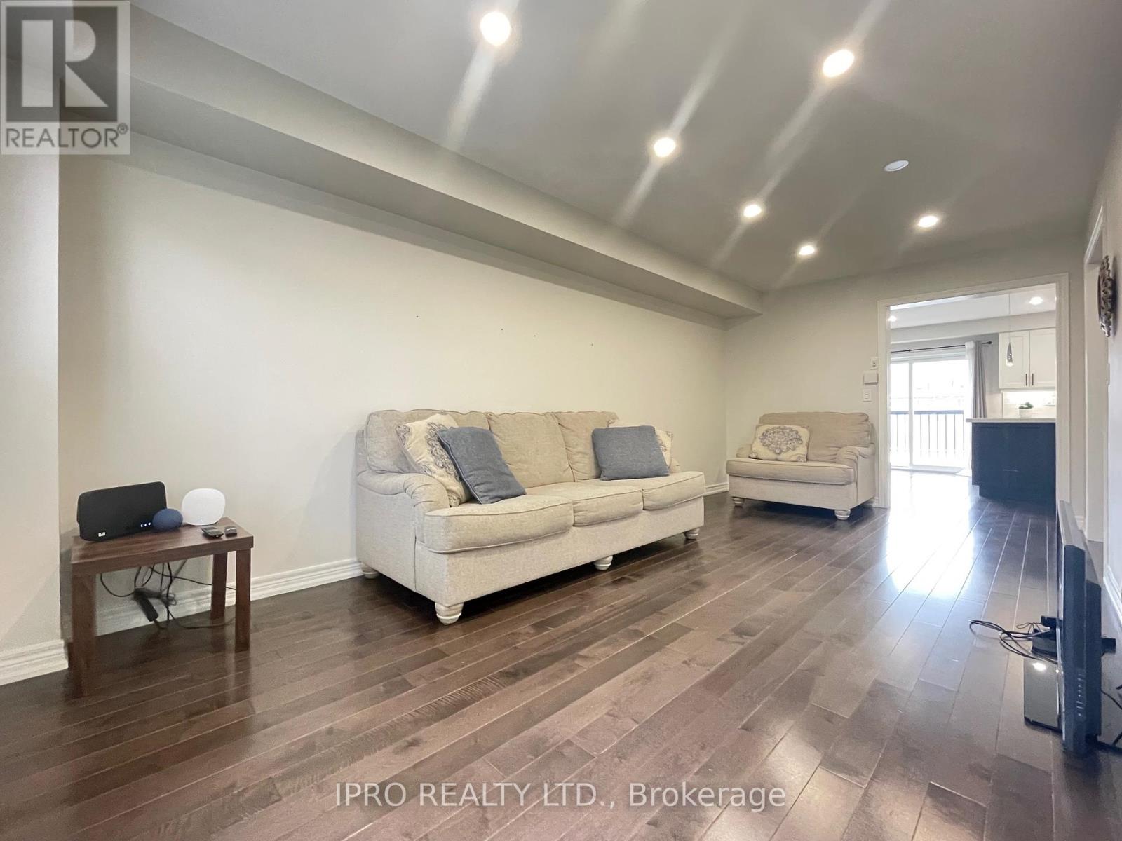 48 - 2187 Fiddlers Way, Oakville, Ontario  L6M 0L6 - Photo 6 - W12186743