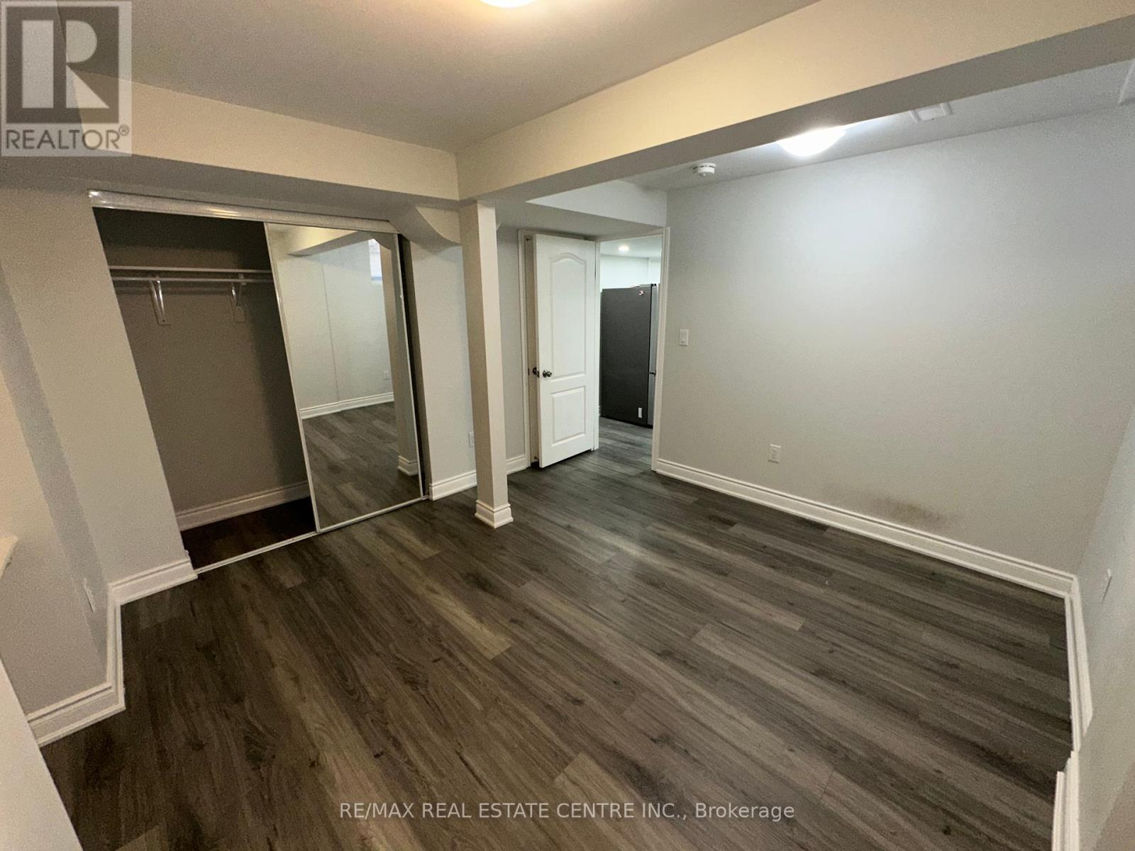 Basement - 3178 Oakview Road, Mississauga, Ontario  L5N 7N9 - Photo 12 - W12186757