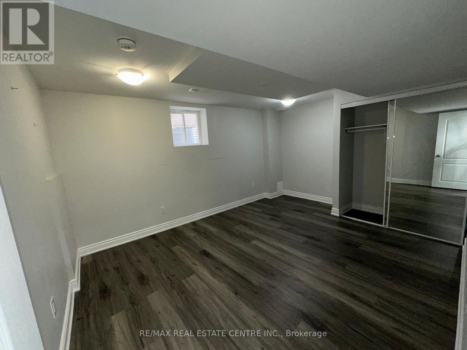 Basement - 3178 Oakview Road, Mississauga, Ontario  L5N 7N9 - Photo 8 - W12186757