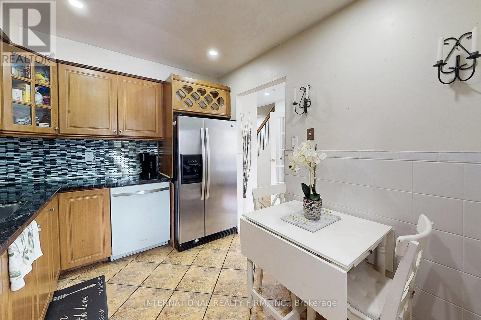 62 - 60 Hanson Road, Mississauga, Ontario  L5B 2P6 - Photo 14 - W12186787
