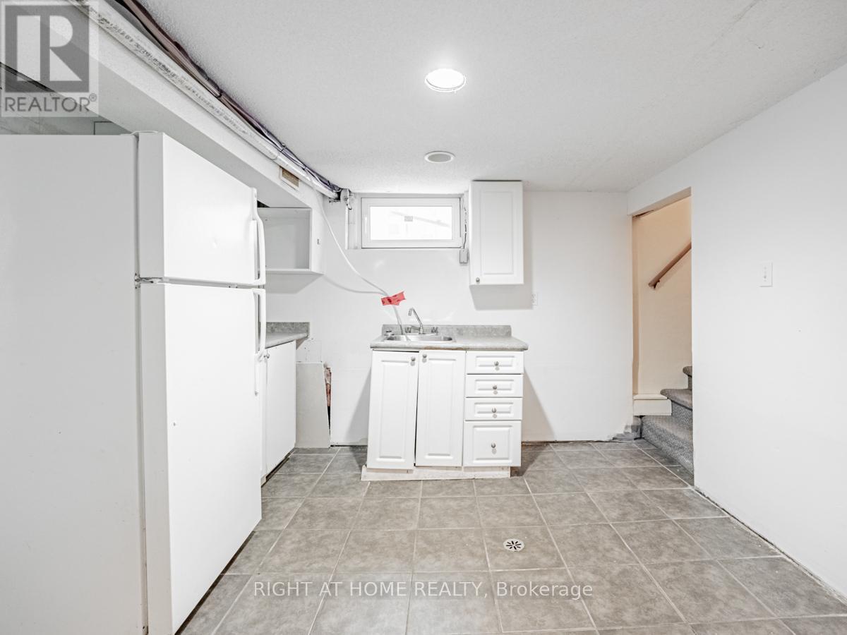293 Albert Street, Waterloo, Ontario  N2L 3T9 - Photo 27 - X12186754