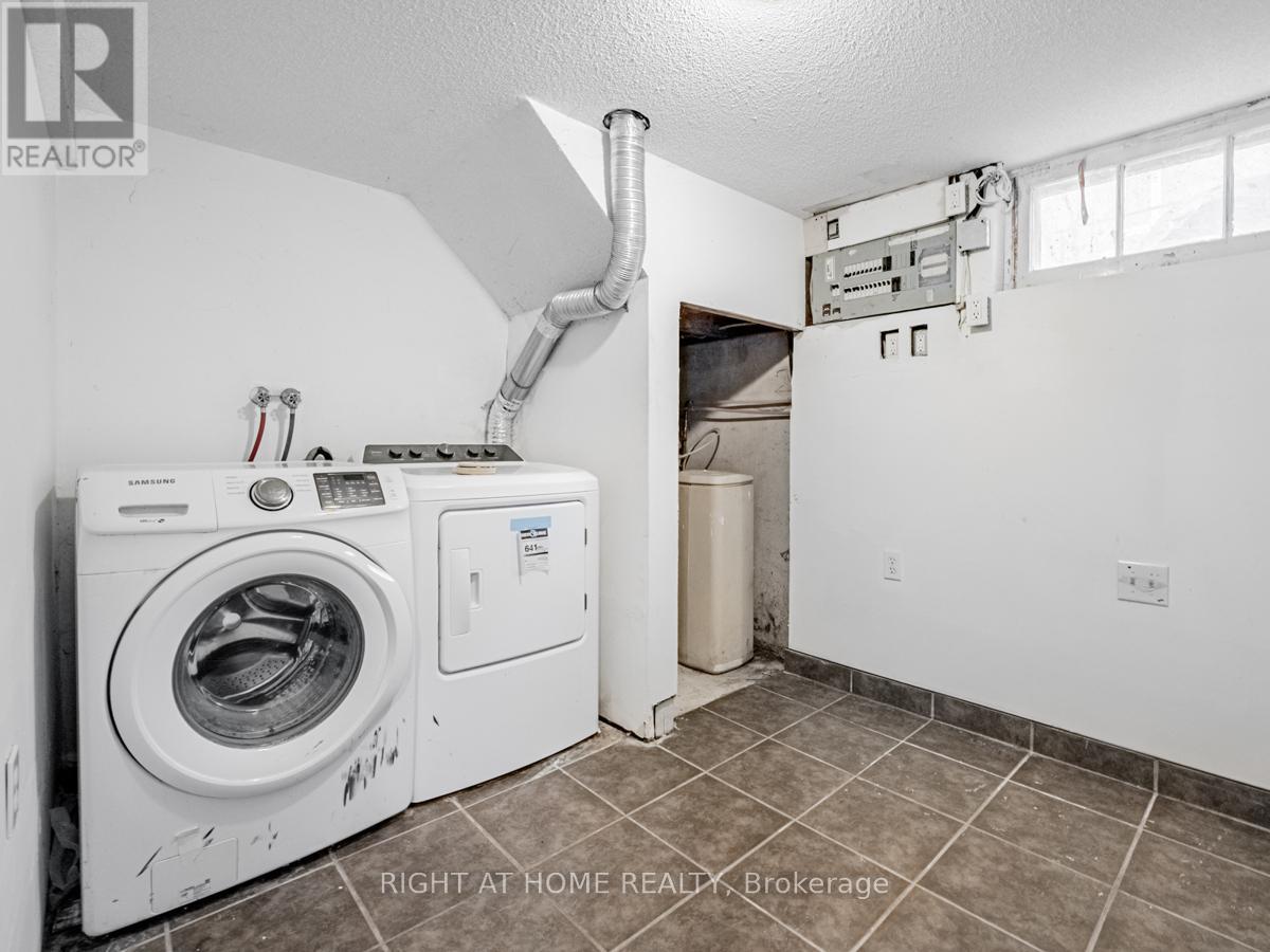 293 Albert Street, Waterloo, Ontario  N2L 3T9 - Photo 28 - X12186754