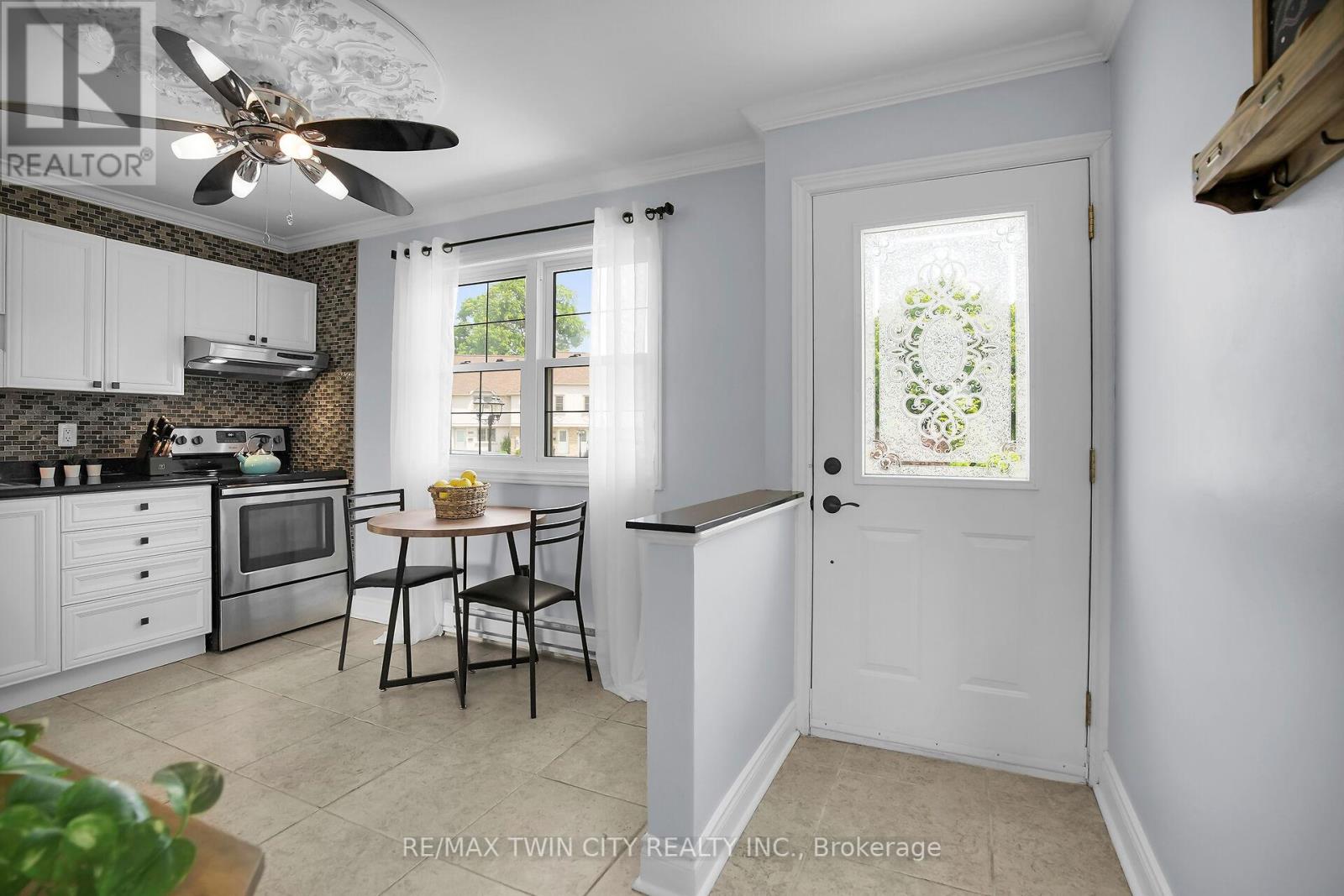 1 - 47 Blandford Street, Woodstock, Ontario  N4S 7H7 - Photo 1 - X12186763