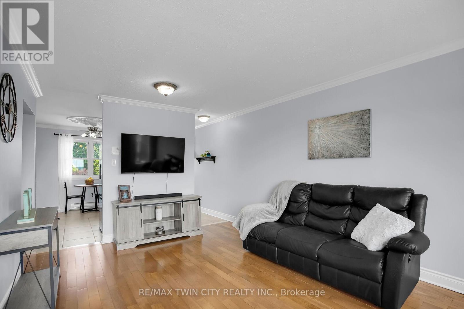 1 - 47 Blandford Street, Woodstock, Ontario  N4S 7H7 - Photo 10 - X12186763