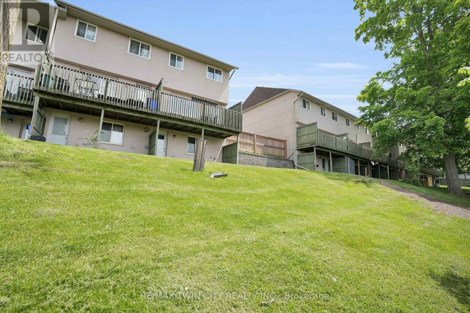 1 - 47 Blandford Street, Woodstock, Ontario  N4S 7H7 - Photo 27 - X12186763