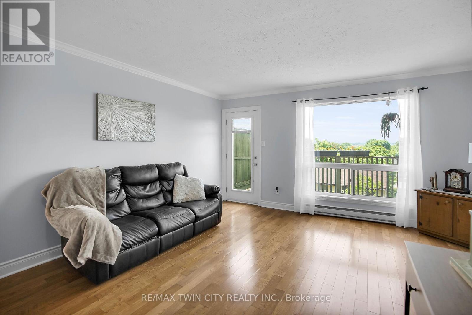 1 - 47 Blandford Street, Woodstock, Ontario  N4S 7H7 - Photo 8 - X12186763